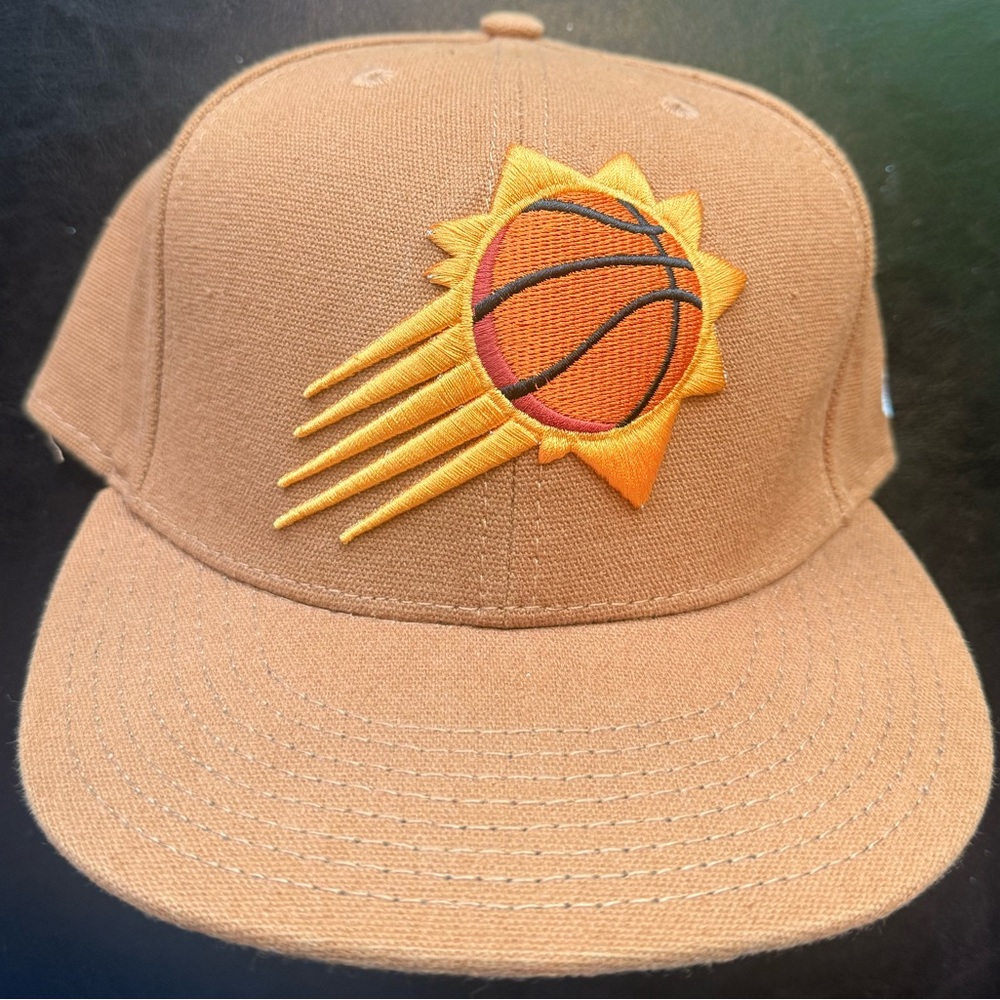 Men's Brown Basketball Cap with Phoenix Suns logo. Like new no tags.